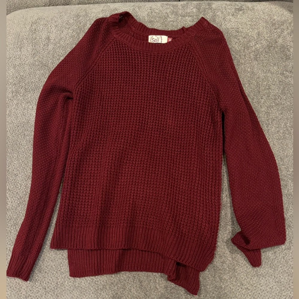 Maroon knit sweater